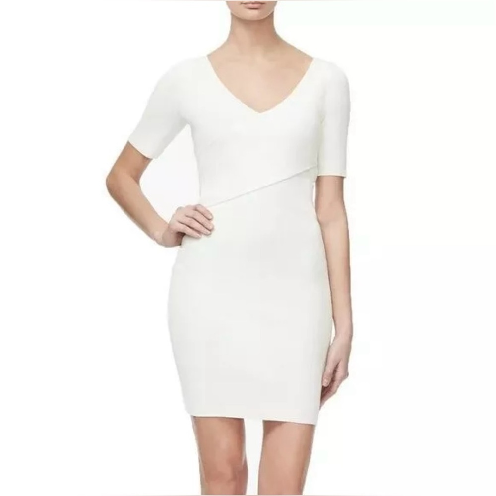Good American White V-neck Criss Cross Bodycon Dress. New With Tags! 🤍 Size 3